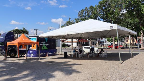 Caminhão do projeto ‘Nossa Energia’ estaciona em Dianópolis com programação especial e sorteios