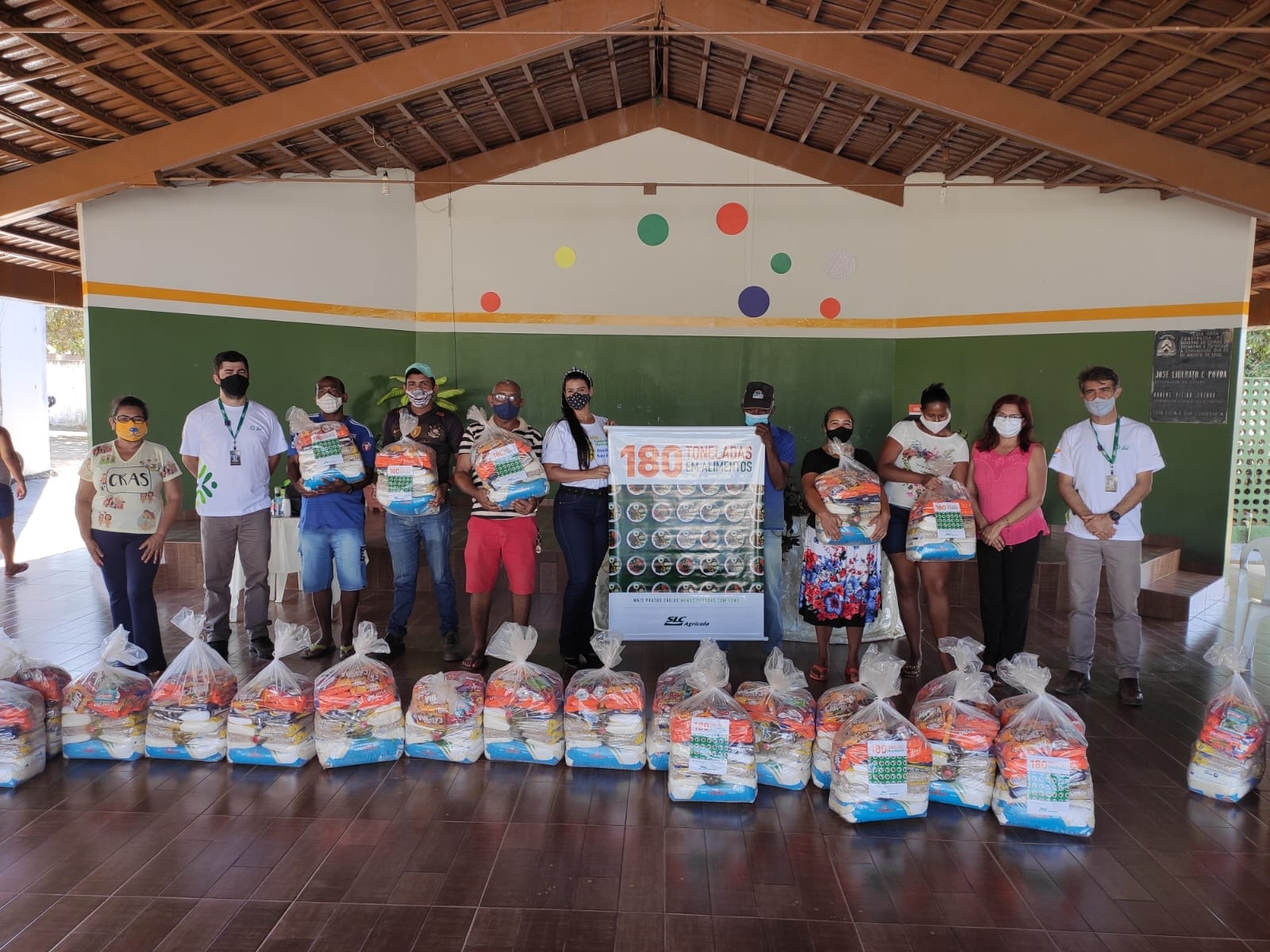Prefeitura de Dianópolis recebe 50 cestas básicas para distribuir à população hipossuficiente