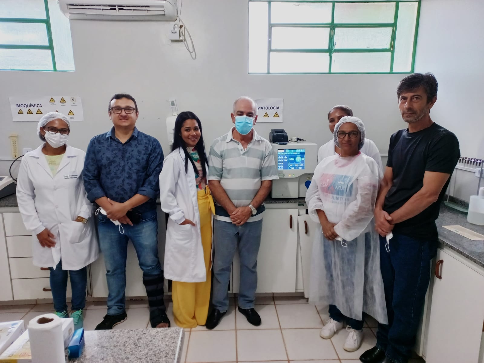 Gestão humanizada: Prefeitura, por meio da Saúde, fortalece Laboratório Municipal com novos equipamentos