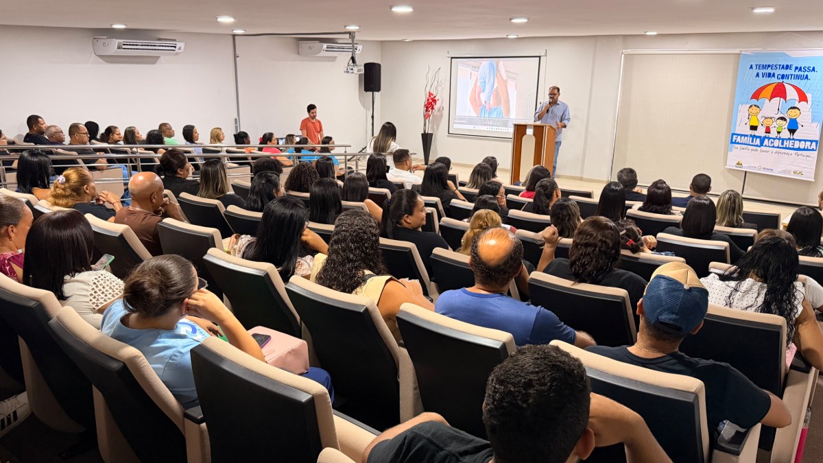 Dianópolis recebe caravana do Serviço de Família Acolhedora para capacitação técnica regionalizada